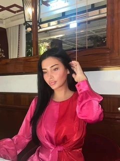Adley escort in Berlin