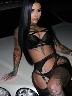Sierah escort in Berlin